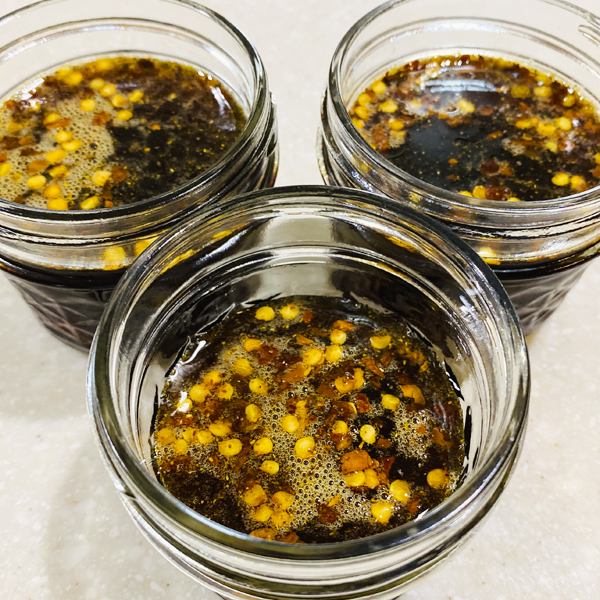 hot honey, recipe, condiment, medicinal, cayenne, red pepper flakes, honey