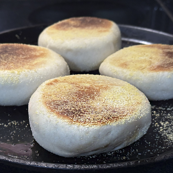English Muffins English muffins, recipe, easy to make, stovetop