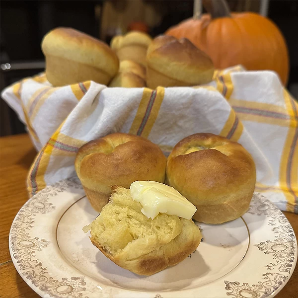 dinner rolls, recipe, pumpkin rolls, pumpkin bread